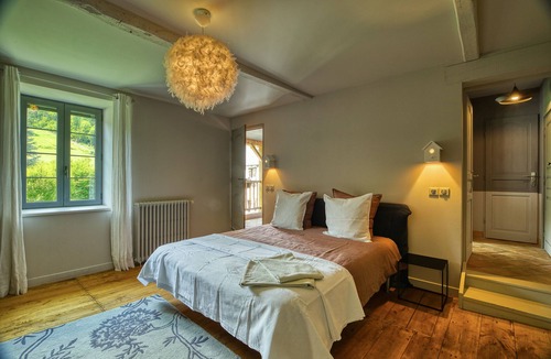 Aucazein Bed & Breakfast | Bed in Bellongue