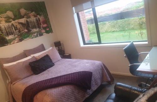 Hamilton House | Bed n breakfast on pear tree lane