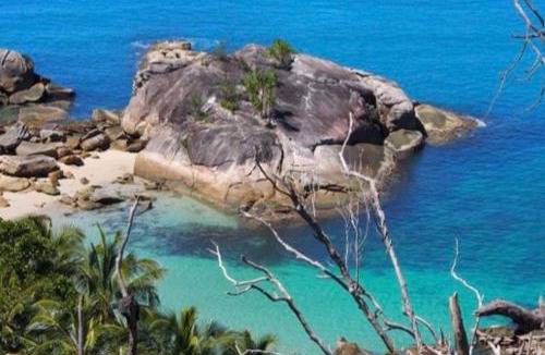 Bedarra Island House | BedarraLux