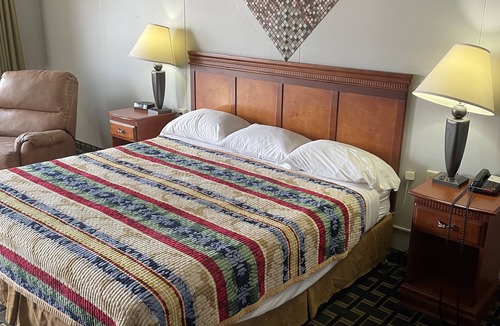 Elk City Hotel | Bedford Inn