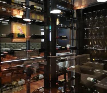 Taman Jubilee Hotel | Bedrock Hotel Ipoh