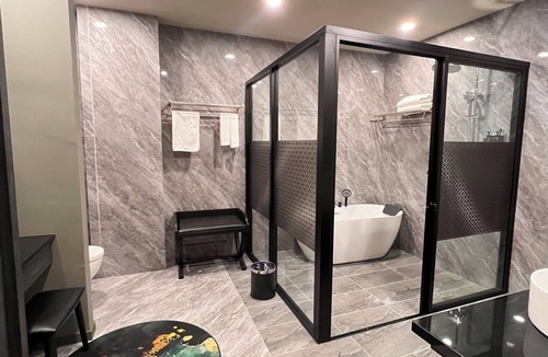 Taman Jubilee Hotel | Bedrock Hotel