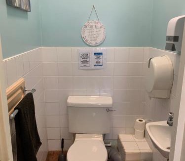 Winterbourne House | Bedrock Lodge