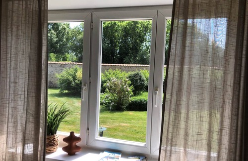 Peuplingues House | Bedroom 1 - La Rêveuse