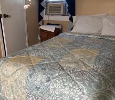 Ridgefield Park House | BedRoom with half bathroom