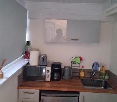 Oldbury House | Bedsit in Oldbury