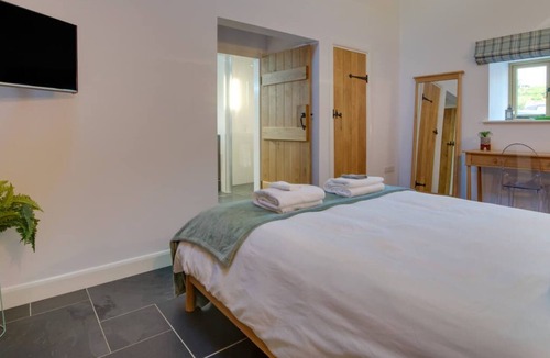 Bow Street House | Bedwen in Bow Street