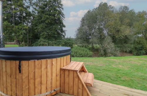 South Luffenham House | Bee Hive