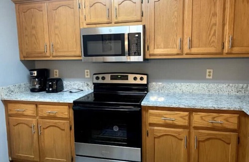 Mount Berry House | Bee Home.