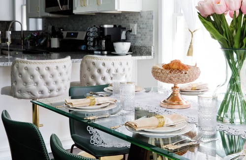 Chicago House | Bee's Knees - Ritzy, 1924 Chicago Bungalow