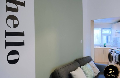 Haydock House | Bee Stays- Cooper House