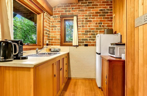 Olinda Apartment | Beech - 2 Perrins Creek Rd Olinda