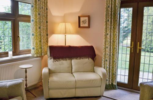 Kirkby on Bain House | Beech Cottage