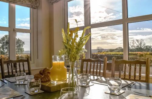 Denstone House | Beech Cottage