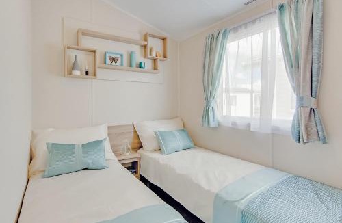 Kinclaven Resort | Beech Hedge