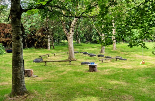 Ilfracombe Ski Chalet | Beech Lotus Belle Tent