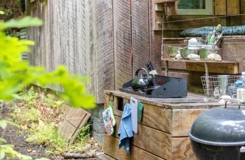 Heidelberg House | Beech Timber- 30 Acre Secluded Glamping in RRG