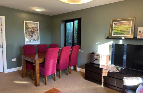 Sheffield House | Beechcroft Corner House