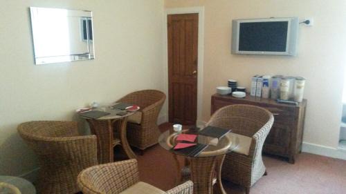 Dyce House | Beeches Guest House