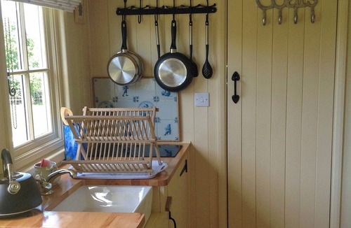 Weybread Cottage | Beeches Shepherd Hut