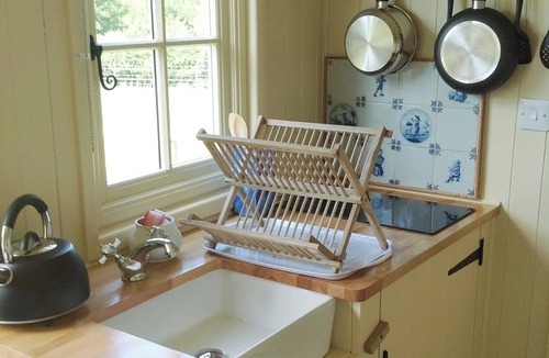 Weybread Cottage | Beeches Shepherd Hut