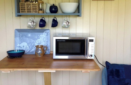 Weybread Cottage | Beeches Shepherd Hut