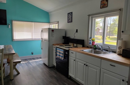 Canadohta Lake Cottage | Beechwood Ave Cottage at Canadohta Lake