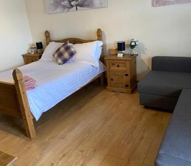 Lulsgate Bottom Apartment | Beechwood