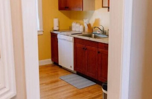 Powderhorn Apartment | BeekManor..
