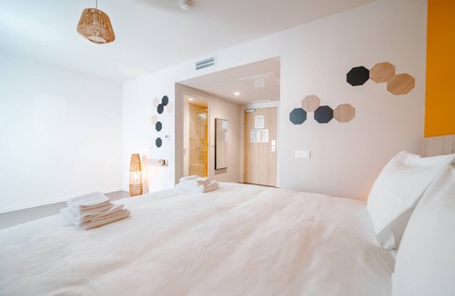 Blois Hotel | Beelodge Hôtel Blois Centre