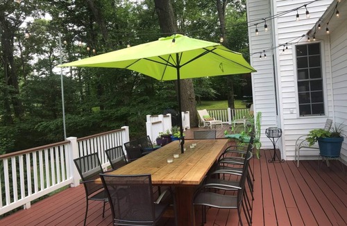 Batesville House | Beer/Wineries, firpit & hottub