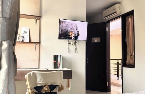 Binong Hotel | Behomy Corner 8 Lippo Karawaci