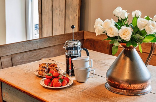 Monmouth House | Beili Glas Cottage by Interhome