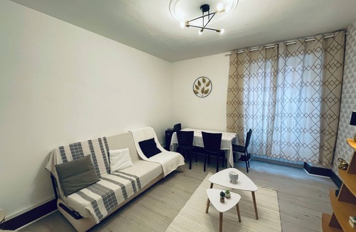 Belfort Apartment | Beijing tea, comfortable ground floor accommodation