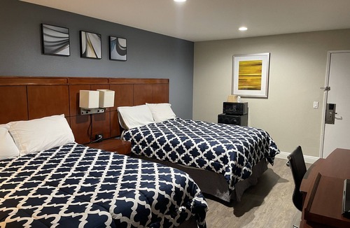 Tustin Hotel | Bel Air Motor Hotel