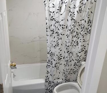 Maple Shade Hotel | Bel Air Motor Lodge