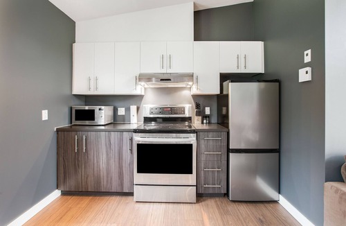 La Conception Villa | Bel Air Tremblant L'ETOILE : 2 CHAMBRES, JACUZZI PRIVÉ