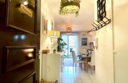 Juncasse - Argoulets Apartment | Bel Appart avec 2 chambres - Parking et Clim - Métro Argoulets