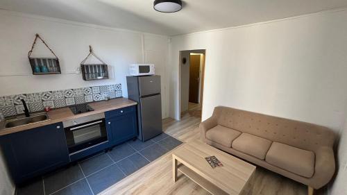 Saint-Andre-de-Sangonis Apartment | Bel appartement cœur de village