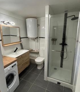 Saint-Andre-de-Sangonis Apartment | Bel appartement cœur de village