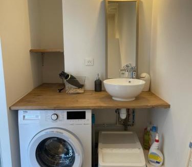 Vals-les-Bains Apartment | Bel Appartement 40 M2 sans linge de lit et de toilette