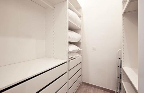 La Villette Apartment | Bel Appartement Buttes-chaumont