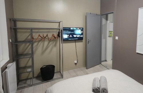 Saint-Quentin Apartment | Bel Appartement Centre-Ville