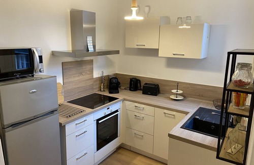 Quartier Pasteur Apartment | Bel Appartement Hyper Entre