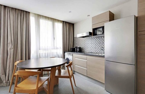 Vanves Apartment | Bel appartement pour 4 - Palais des Expositions