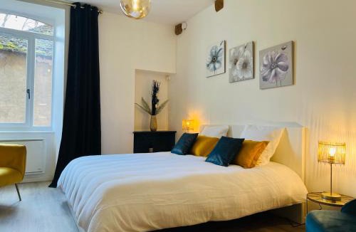 Cremieu Apartment | Bel appartement près des Halles