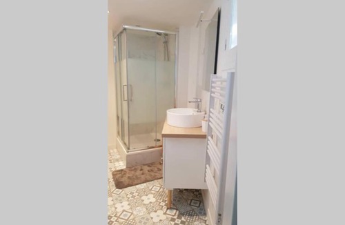 Vitre Apartment | Bel Appartement refait à neuf. 2ch. Vitré Centre