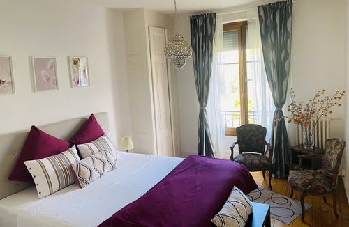 Les Eaux-Vives Apartment | Bel appartement vintage situé au centre de la ville