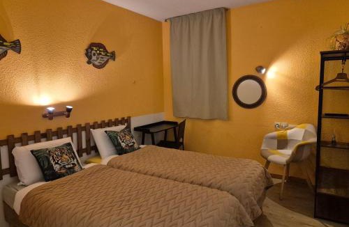 Trebes Hotel | Bel Hotel Restaurant la Gentilhommière