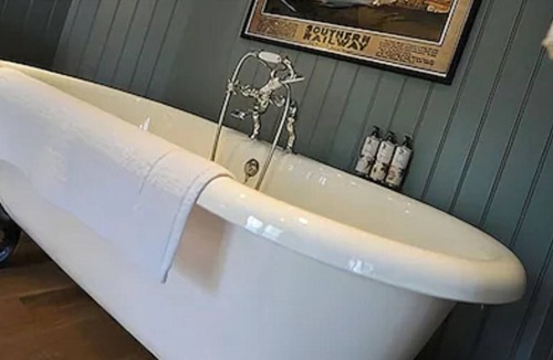 Churt Hotel | Bel & The Dragon Churt